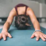 Manfaat Peregangan Harian untuk Menjaga Kesehatan Tulang Belakang